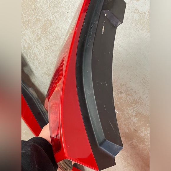 Genuine Volvo Right Lower Tail Lamp XC90 2003 - 2006 30612810 157-634 - Picture 4 of 8